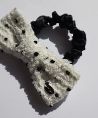 ivory white×blackdot(chouchou)
