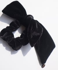 velvet ribbon (chouchou)