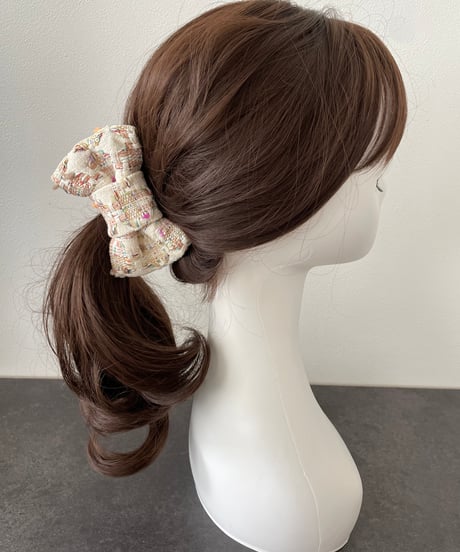 ivory×pompoms color(banana clip)