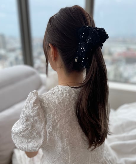 black×silver and white pompom  (banana clip)