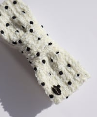 ivory white×black dot(smart banana clip)