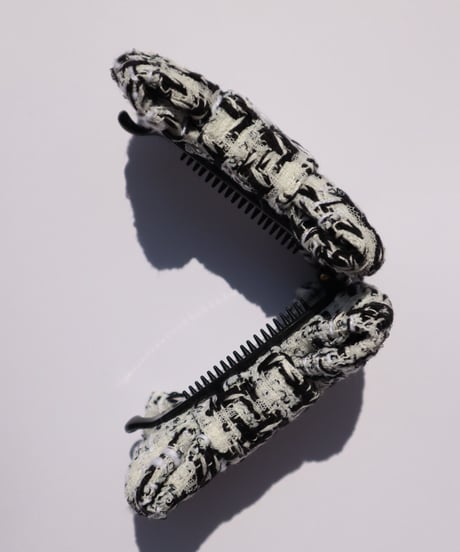 meshwhite× black(banana clip)
