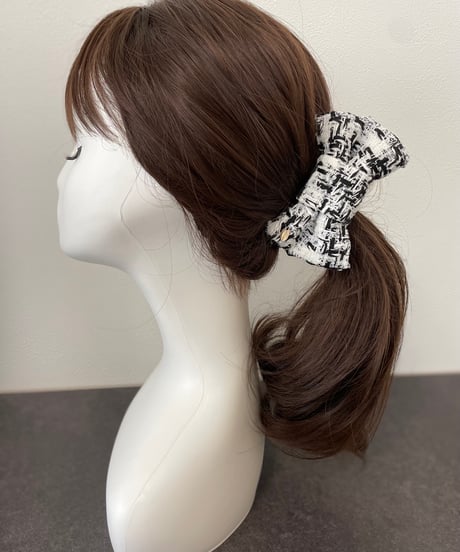 meshwhite× black(banana clip)