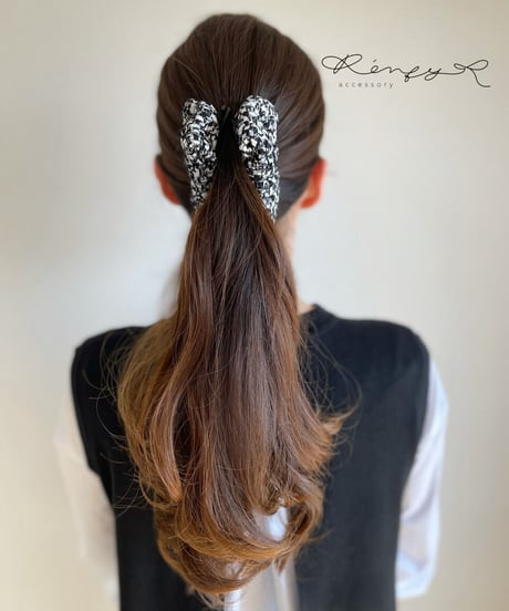 white×black(banana clip)