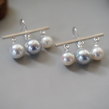 【seasons】パールのかけらピアス⑤（light gray）