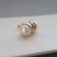 【drop】１０Kイエロー南洋パールリーフピアス