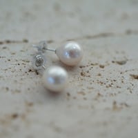 【drop】PT900 淡水パールピアス
