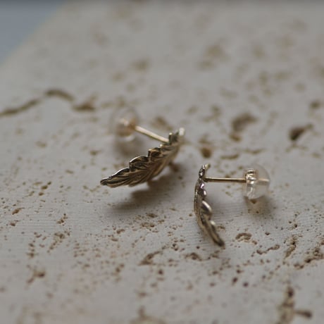 【charm】10K leaf pierce 1
