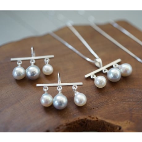 【seasons】パールのかけらピアス⑤（light gray）