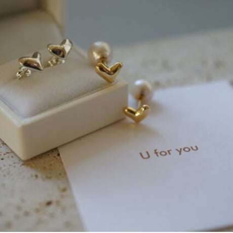 【charm】18K small heart pierce