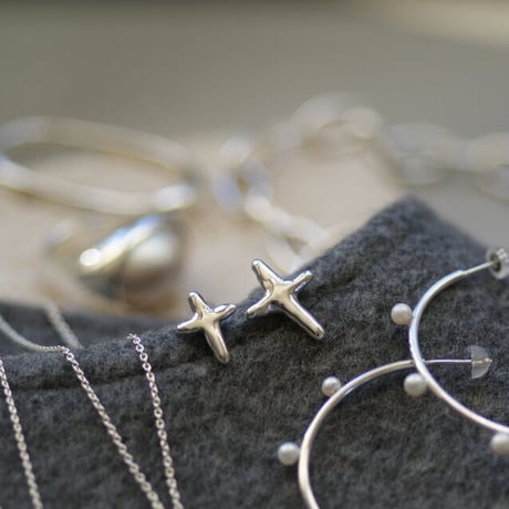 【charm】silver cross pierce