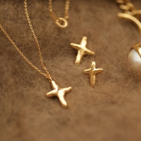 【charm】18kgp cross pierce