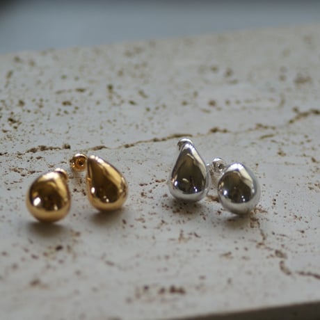 ＜受注オーダー＞one (bubble gold pierce）