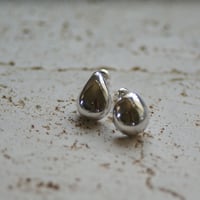 ＜受注オーダー＞one (bubble silver pierce）