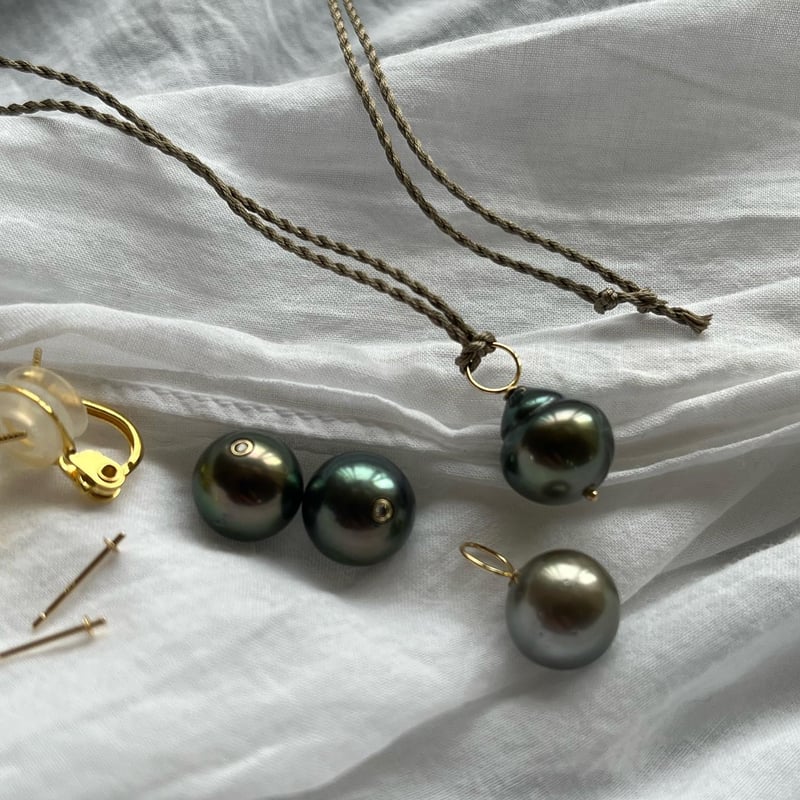 ビジュードM 南洋黒蝶パールダイヤモンドチェーンピアス