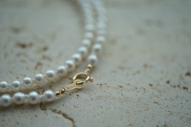 ♡美品♡ 希少 FOXEY パールプリンセス ネックレス ベビーパール ホワイト 本物ファッション - ♡美品♡ 希少 FOXEY パールプリンセス ネックレス