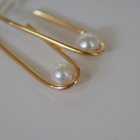 【one】 oval pierce (white )