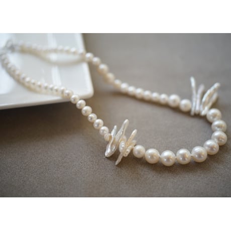 【seasons】holiday pearl necklace ２