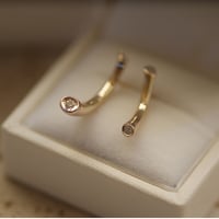 【charm】10K twig pierce  （with diamond)