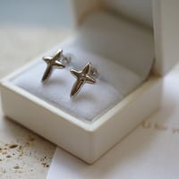 【U for you】Pt cross pierce