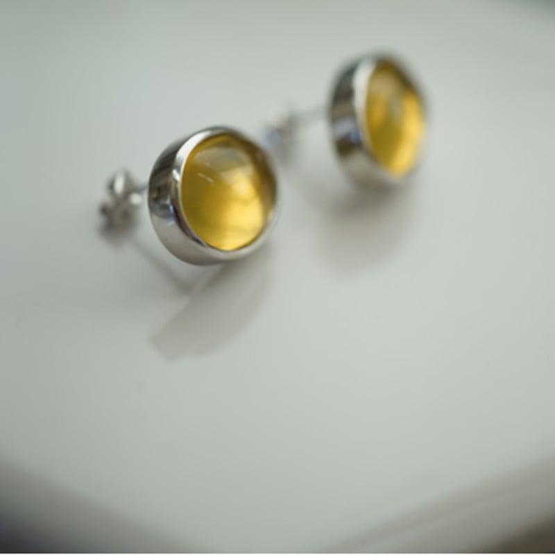 ピアス（両耳用） 【U for you】イエローオパールピアス