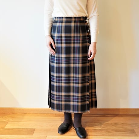 O'NEIL OF DUBLIN／3ベルトウールキルト巻スカート【83cm丈】