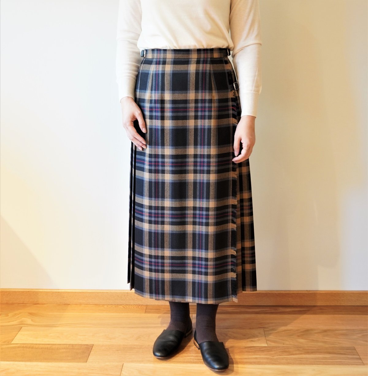 O'NEIL OF DUBLIN オニールオブダブリン 巻きスカート　83cm fit=scale-down,w=1200