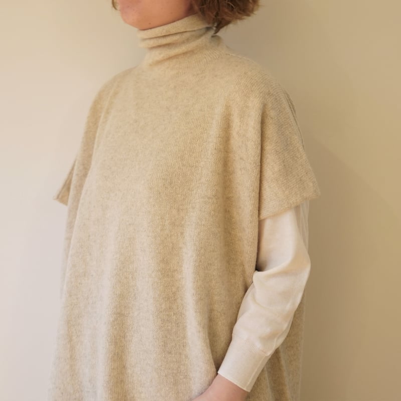 evam eva／ヤクウール ポンチョ | Beignets Online