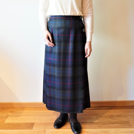 O'NEIL OF DUBLIN／3ベルトウールキルト巻スカート【83cm丈】
