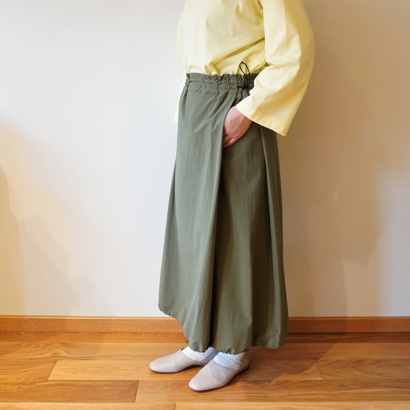 タグあり　lelill レリル　オールウェザーバルーンフレアースカート 36 lelill レリル バルーンフレアースカート