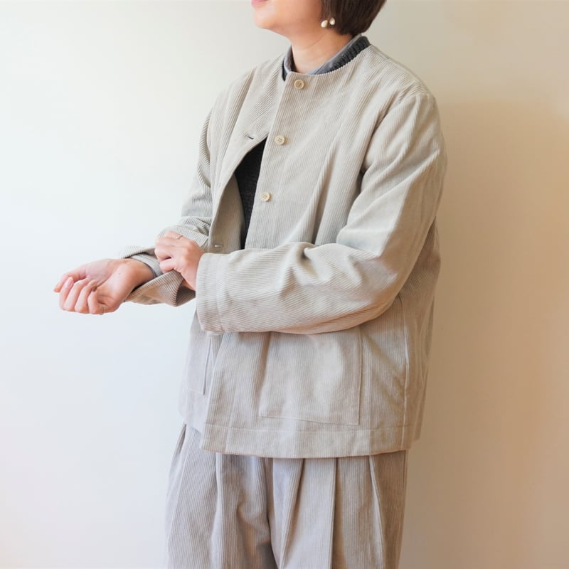 Hale  HARVESTY ノーカラーコーデュロイジャケット アイボリー Hale HARVESTY ノーカラーコーデュロイジャケット アイボリー
