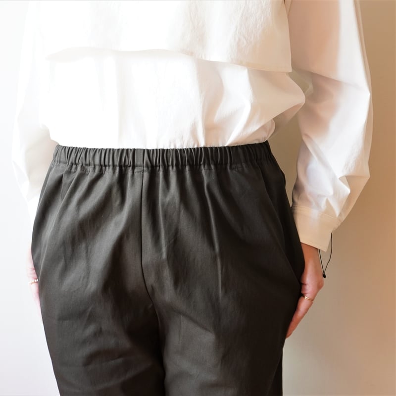 STAMP AND DIARY／スーピマコットン60/2ギャバ ペグパンツ | Beignet