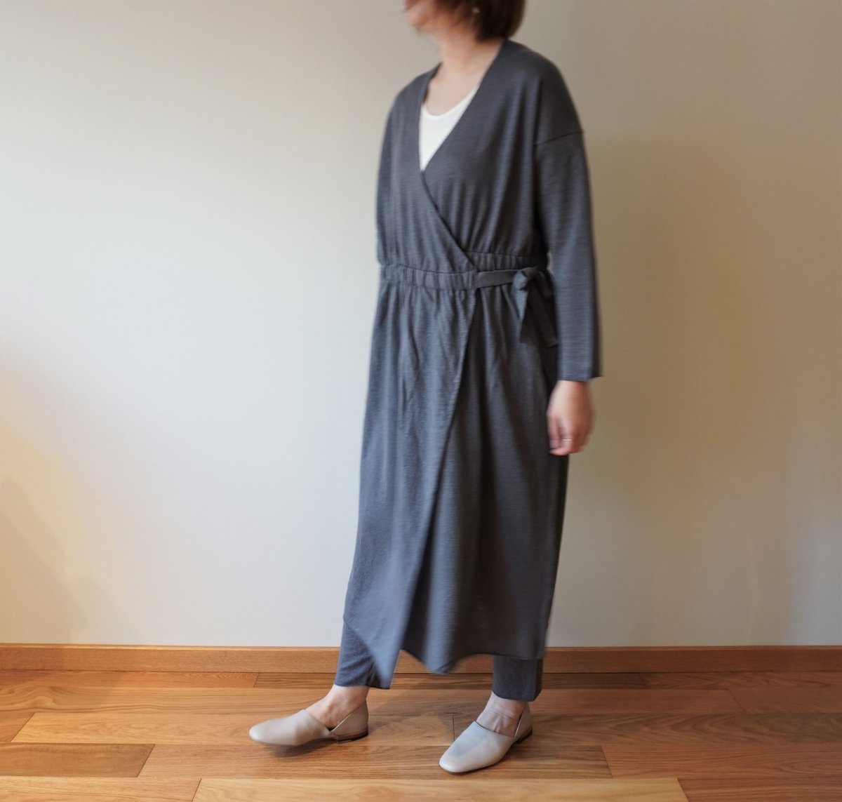 evam eva　リネン　ニット　カシュクール　ワンピース　2way 黒　F fit=scale-down,w=1200