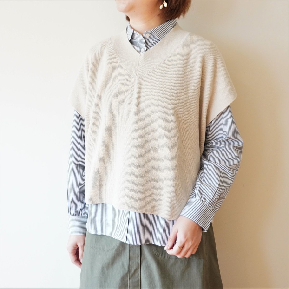 evam eva／畦編み Vネックベスト | Beignets Online