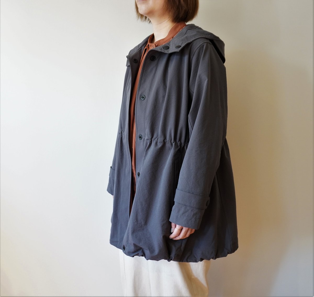 美品✨レリル lelill オールウェザーフードトレンチコート ベージュ 洗える lelill/オールウェザーフードコート2 -急な雨にも対応できるから毎日着