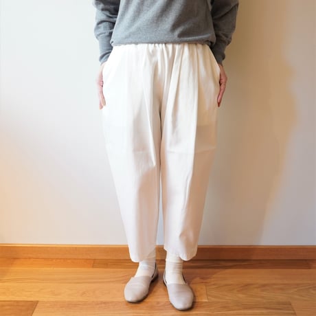 STAMP AND DIARY／2タックテーパードパンツ