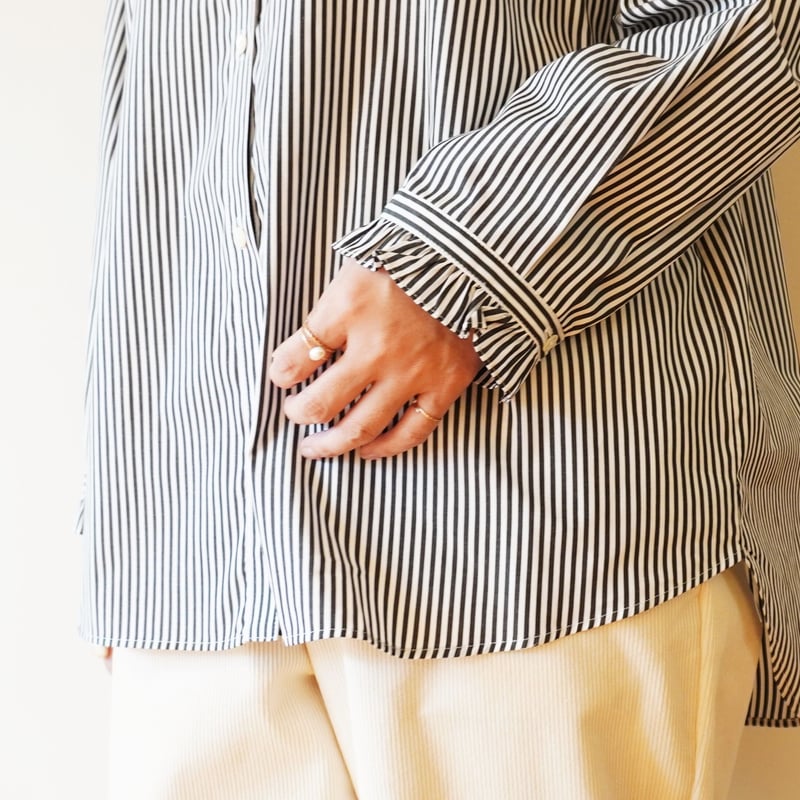 STAMP AND DIARY／フリルブラウス | Beignets Online