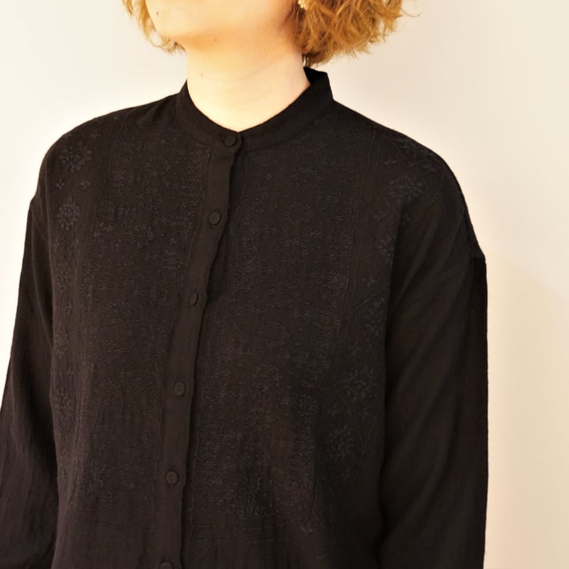 maison de soil/ボイルウール前開き刺繍ブラウス | Beignets Online maison de soil/ボイルウール前開き刺繍ブラウス | Beignets Online
