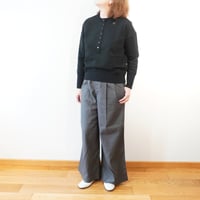 CHEVAL Plus／ボタンフロントのスウェット