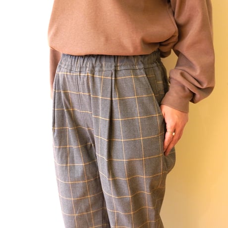 lelill／ダブルクロス　イージーテーパードパンツ