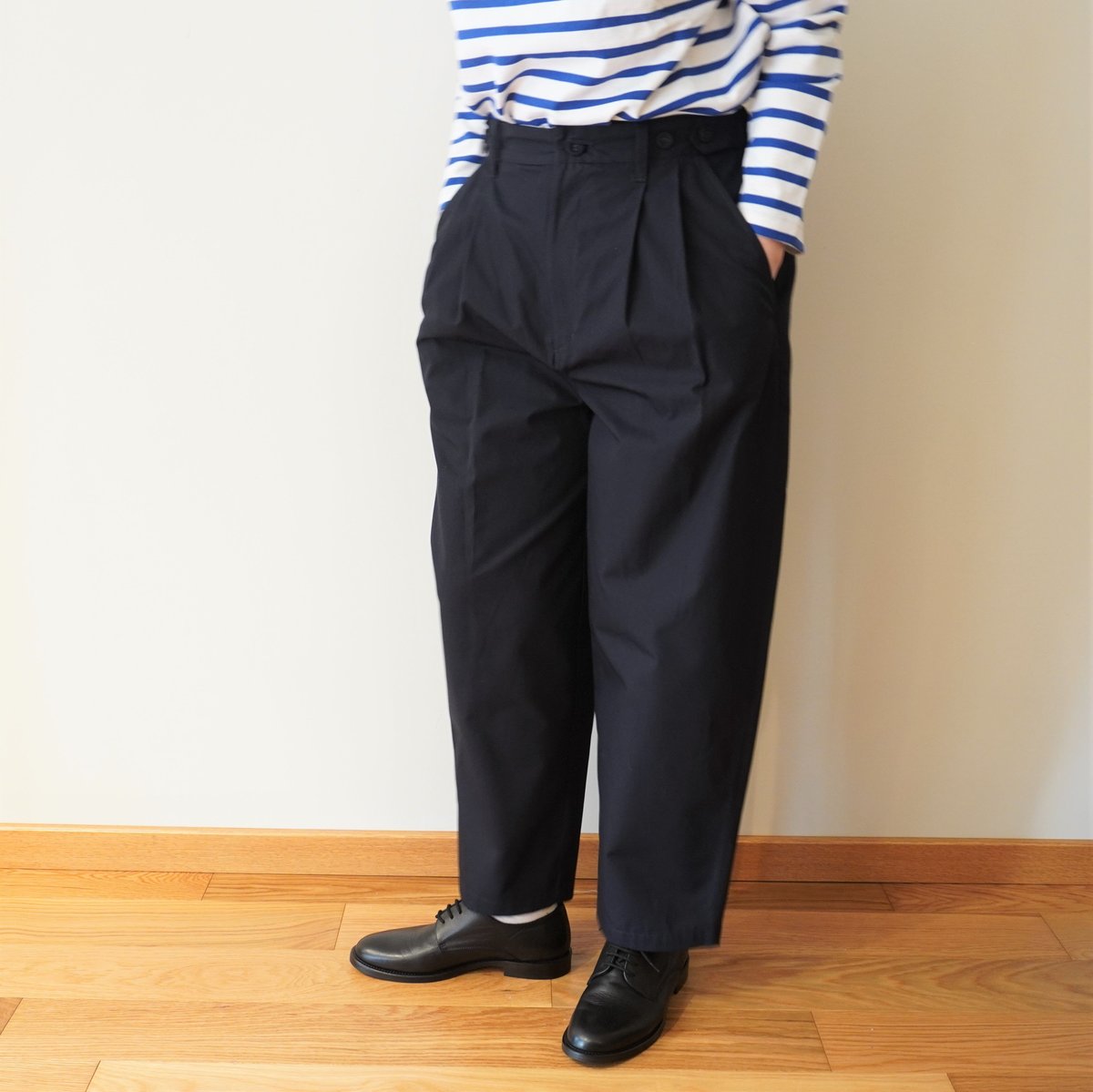 THE ONENESS/Le BEAU‐FORTダックパンツ　チョコレート ワイドストレートダックパンツ[Beige] – Noen