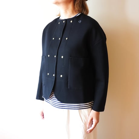 CHEVAL Plus／JERSEYのオフィサーJK