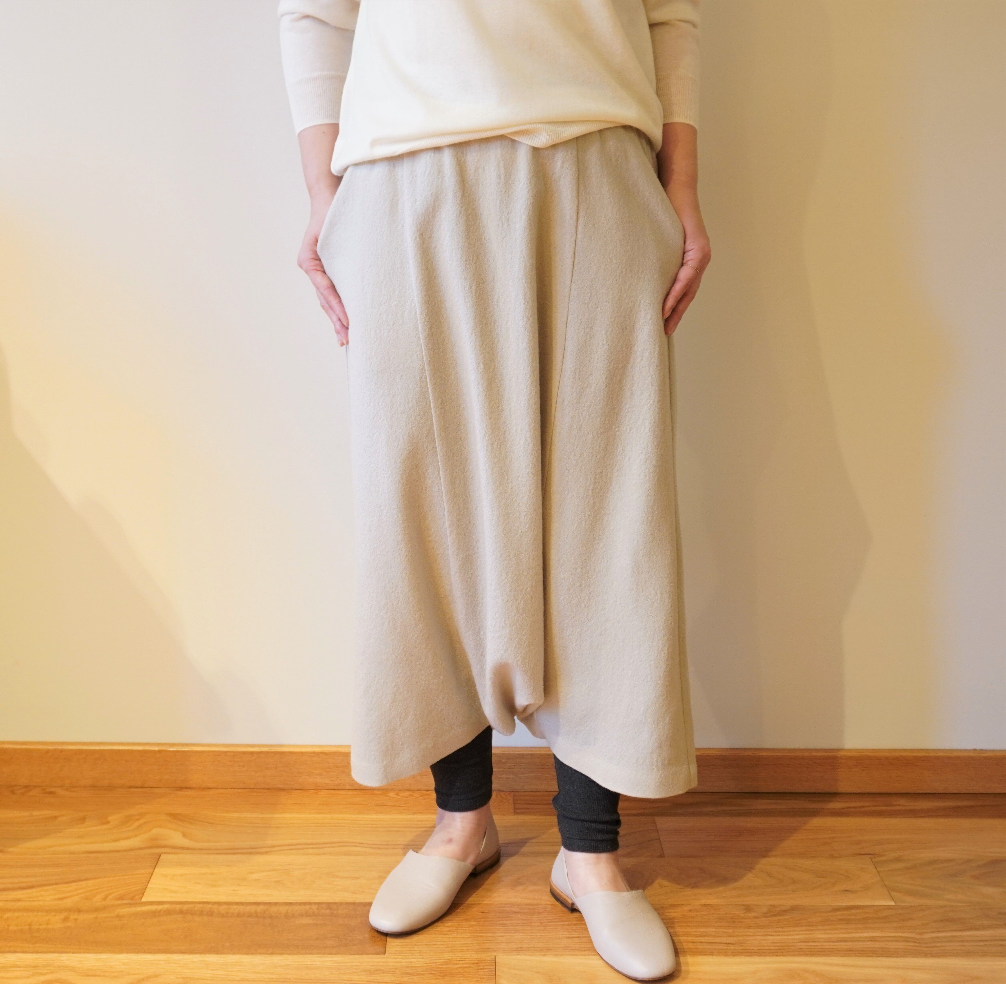 evam eva／ウールサルエルパンツ | Beignets Online
