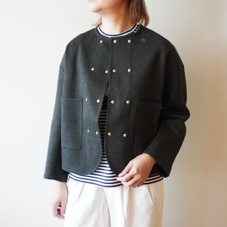 CHEVAL Plus／JERSEYのオフィサーJK
