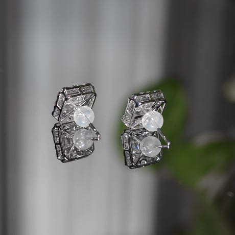 スクエアピアス(0.4ct/1.0ct)