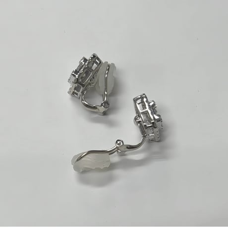 ピアス　イヤリング変更