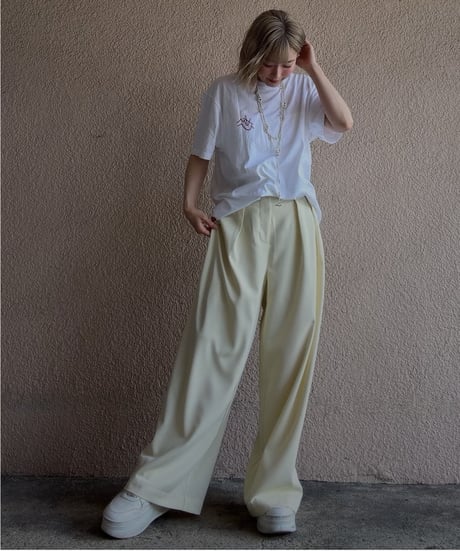 estertwill tuck pants