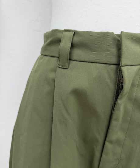 sidetuck  cocoon pants