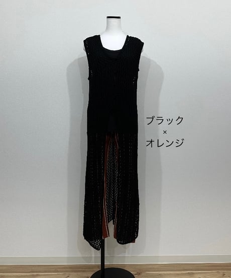 サマーニットジレ＋Amu2ウェイタンクトップ＋リネンタッチストライプパンツ