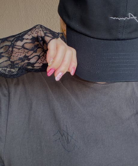 【Amu】 logo Tshirt